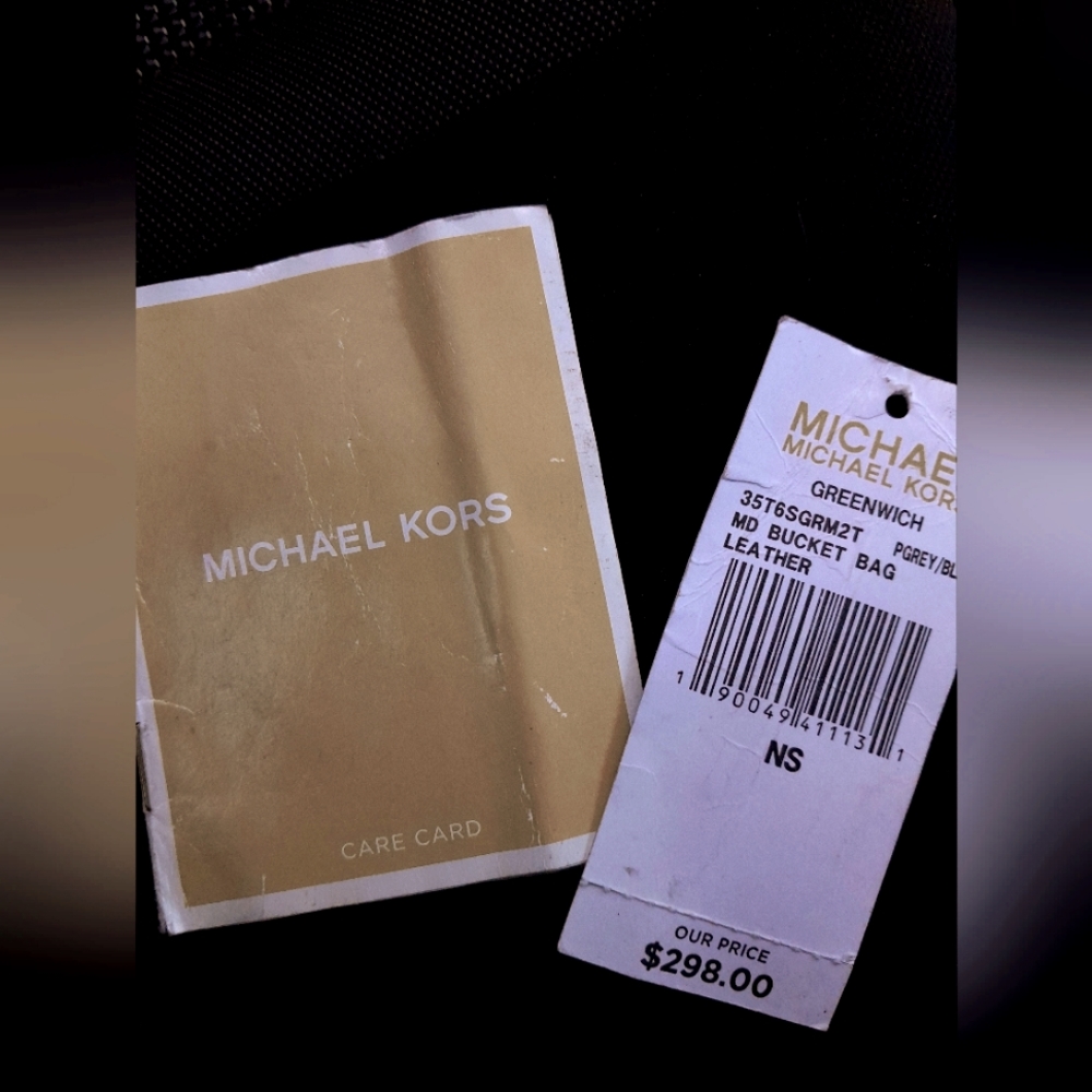 MK purse gray brand new